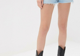 Levi's