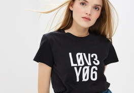 Red Valentino