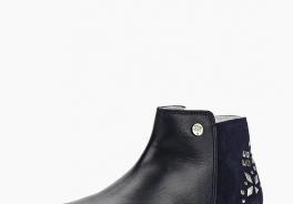 Stuart Weitzman