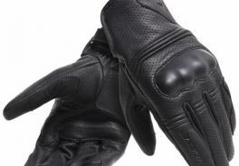 Gloves by Fratelli Forino